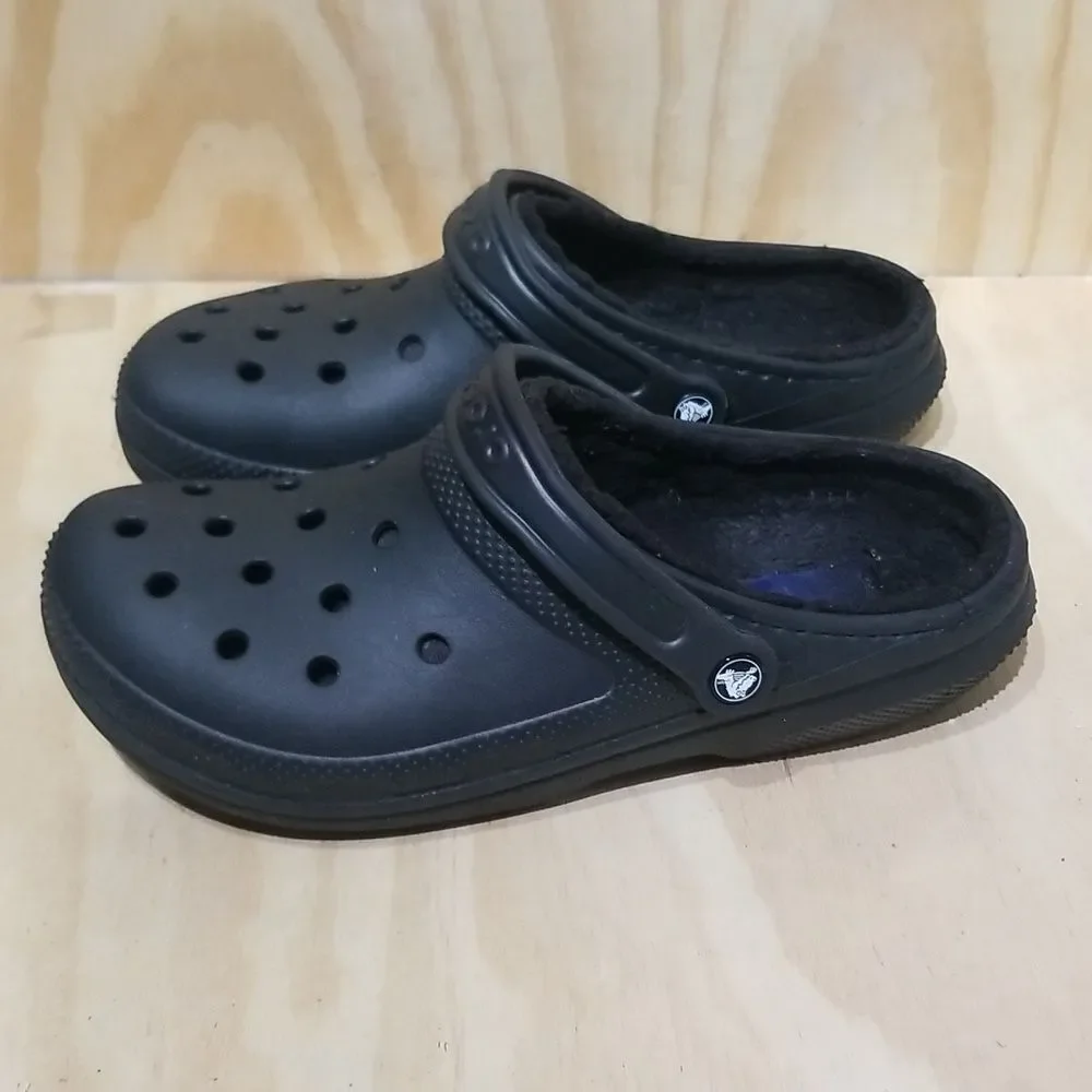 Crocs Men's Black Clogs Size Men's size 10,Wmn's Size 12